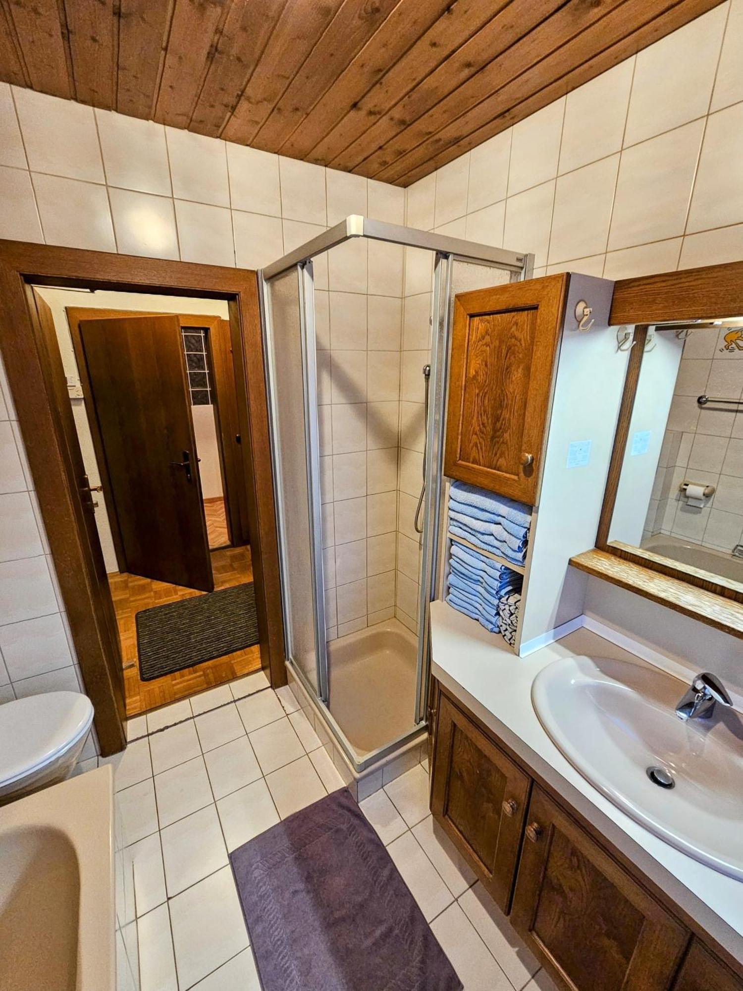 Gasthaus-Gostišče-Trattoria Ogris Ludmannsdorf Esterno foto