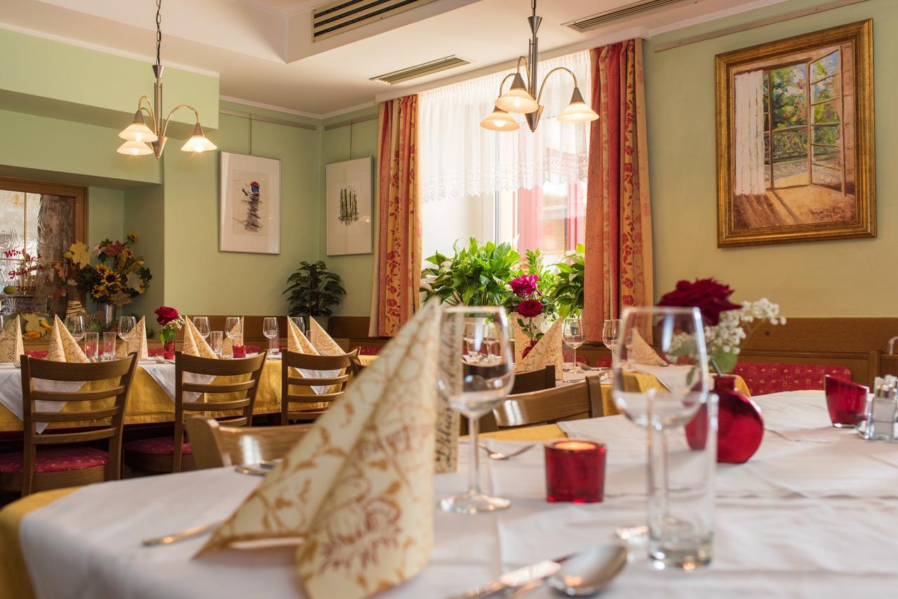 Gasthaus-Gostišče-Trattoria Ogris Ludmannsdorf Esterno foto