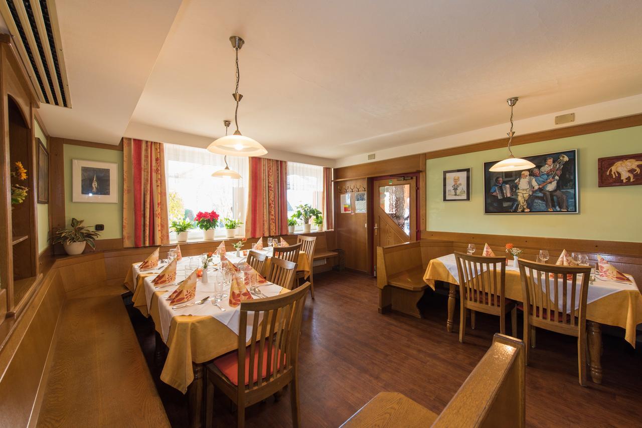 Gasthaus-Gostišče-Trattoria Ogris Ludmannsdorf Esterno foto