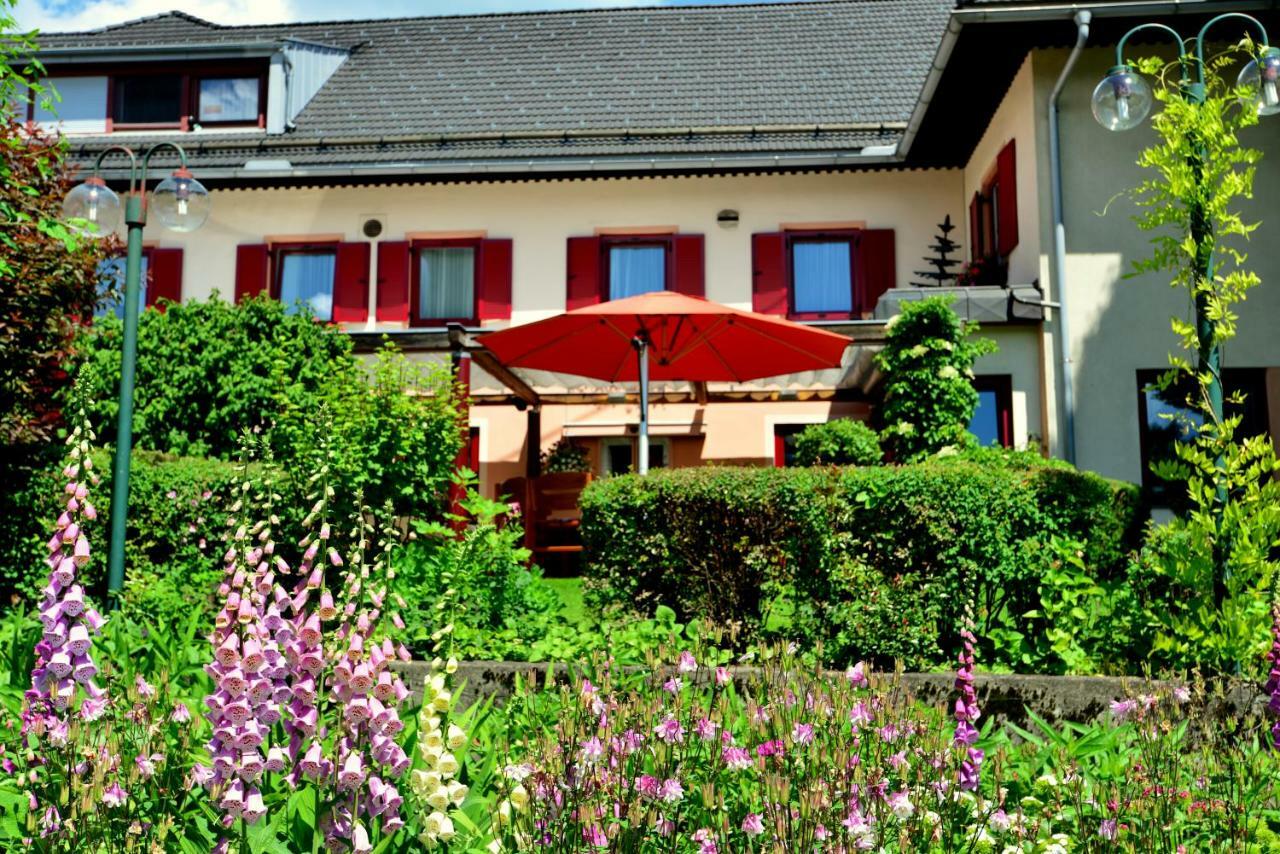Gasthaus-Gostišče-Trattoria Ogris Ludmannsdorf Esterno foto